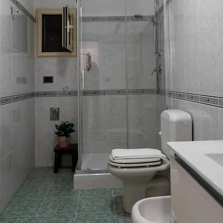 Alojamento de Acomodação e Pequeno-almoço La Rosa Di 3*