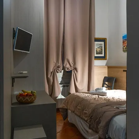 La Rosa Di Frühstückspension Florenz